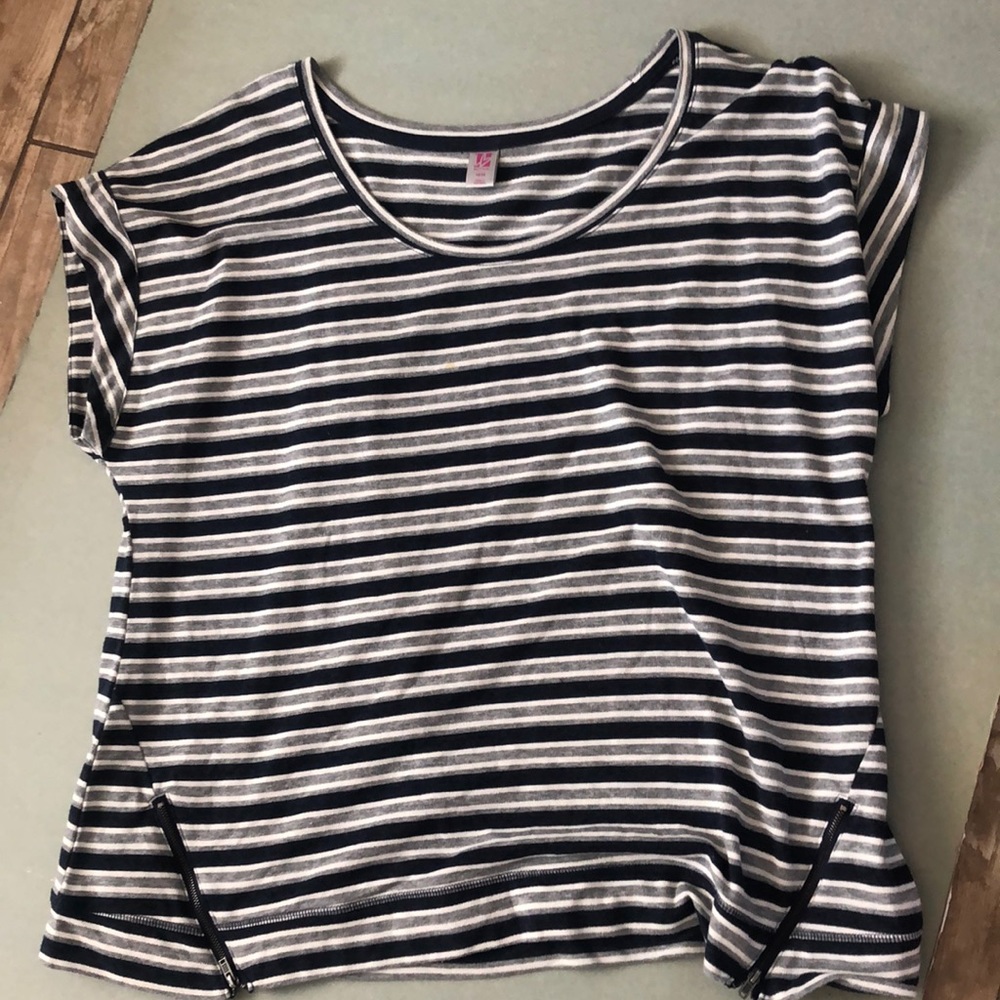 Active by Lane Bryant Top blue with stripes 18/20